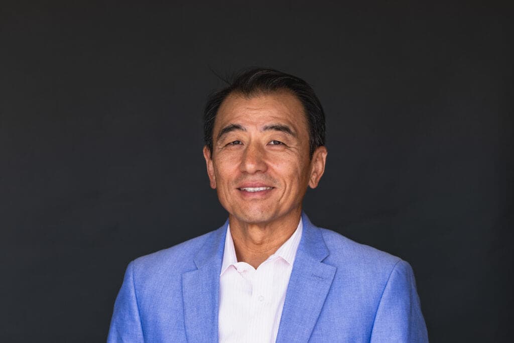 Dennis Cho